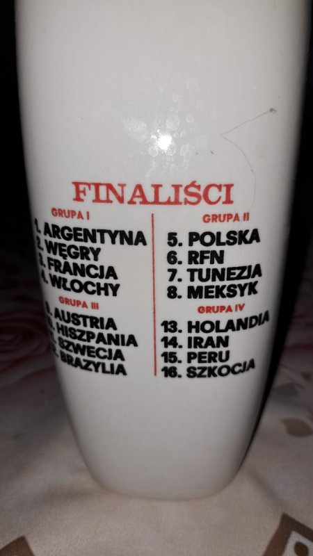 Wazon pamistkowy z Mistrzostw Świata w piłce nożne - 03 Wazon pamistkowy z Mistrzostw Świata w piłce nożne - 03