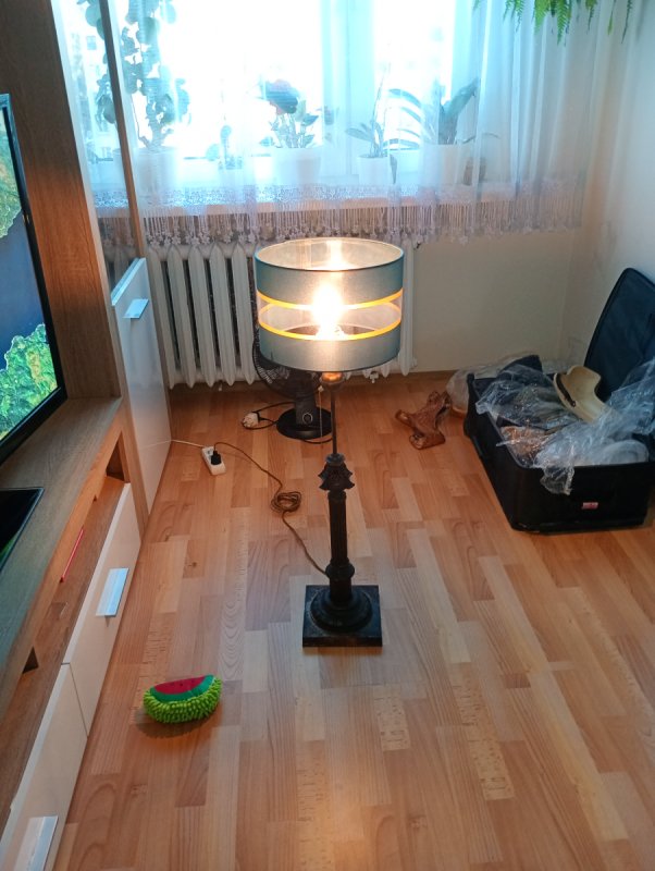 Sprzedam dużym lampę mosieznom