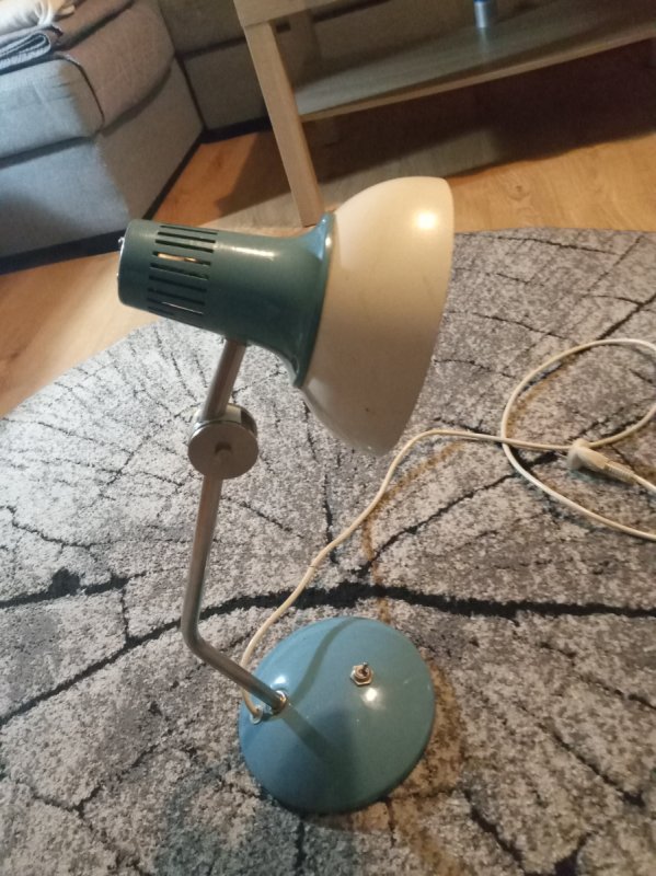 Kultowa lampa industrialna PRL typu OF 4125 rok 19