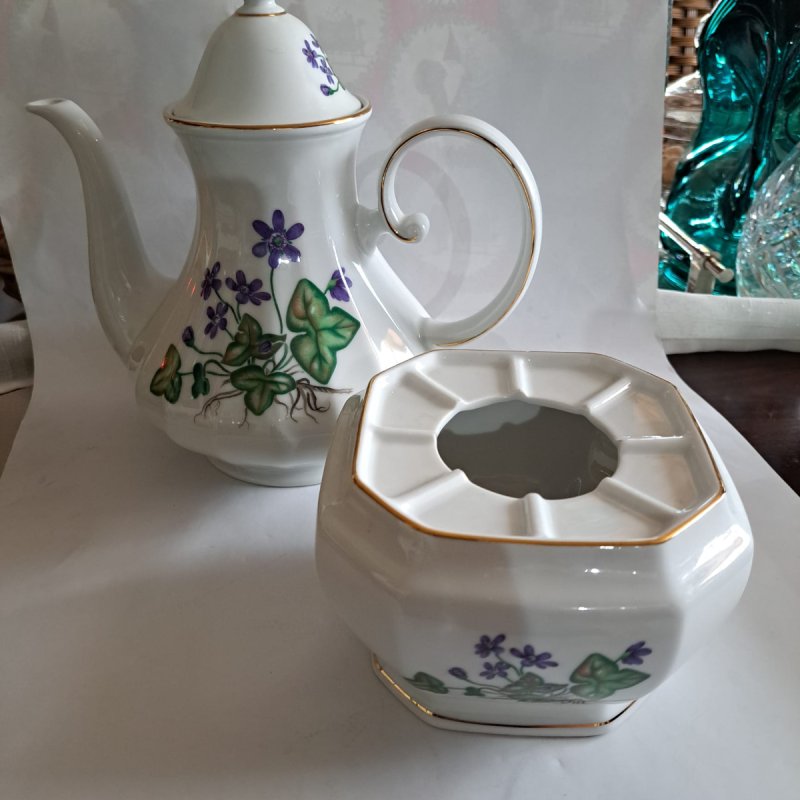 Dzbanek porcelanowy do herbaty - 01 Dzbanek porcelanowy do herbaty - 01