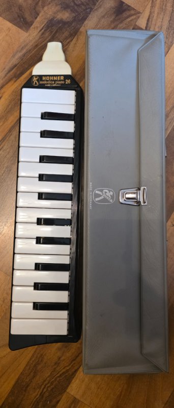 2 x Melodiki Hohner Piano 26 - 02 2 x Melodiki Hohner Piano 26 - 02