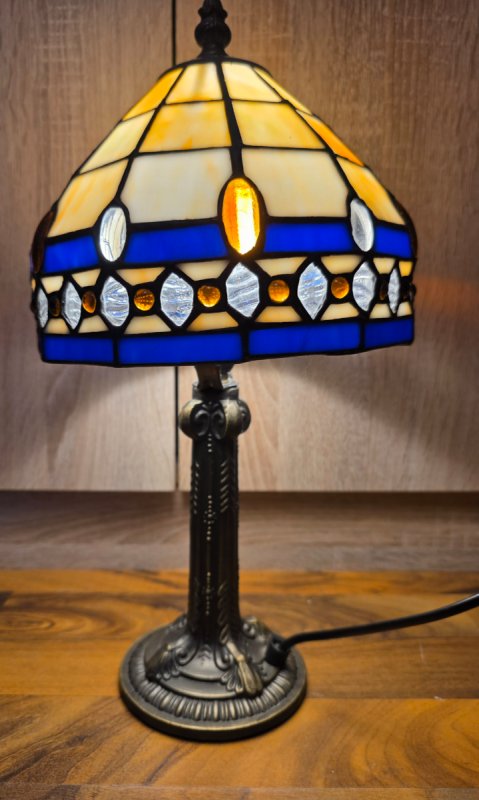 Lampa stojąca/ nocna w stylu Tiffany