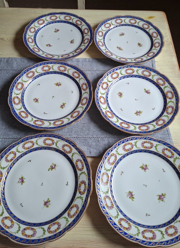 Talerze z porcelany Nyon - 01 Talerze z porcelany Nyon - 01