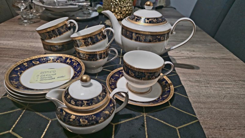 Ceramika chodzierz i inne, porcelana, szkło - 04 Ceramika chodzierz i inne, porcelana, szkło - 04