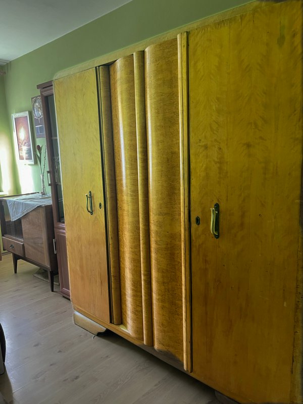 Szafa art deco lata 40te - 01 Szafa art deco lata 40te - 01